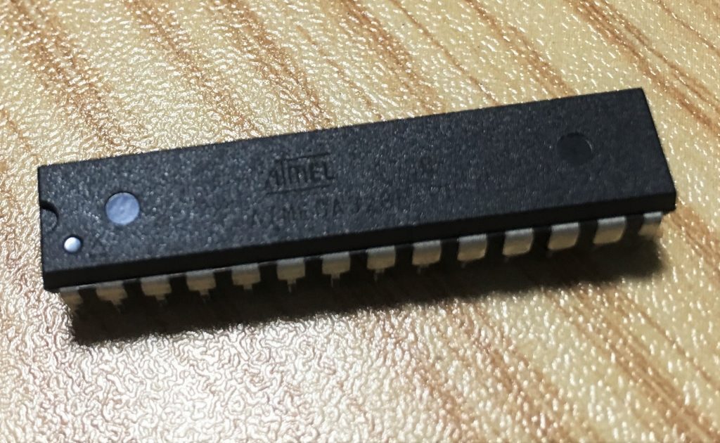 Arduino Uno用ブートローダライタシールドの製作（動画）