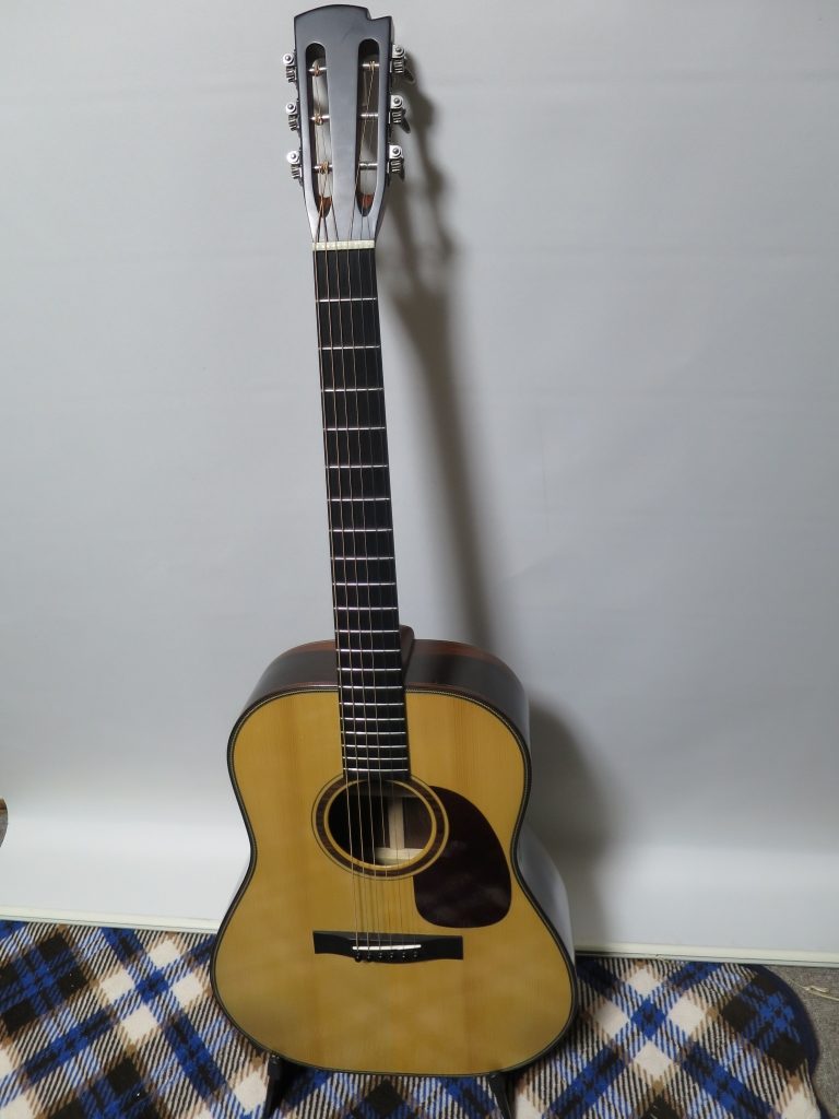 ARIMITU GUITARにTSピックアップシステム2チャネルシステムの取付
